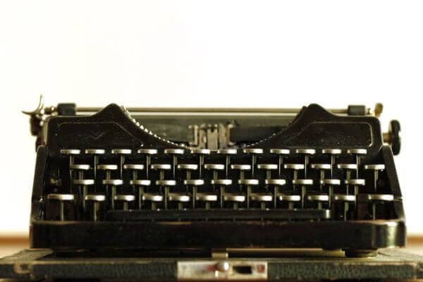 typewriter masina za pisuvanje машина за пупување
